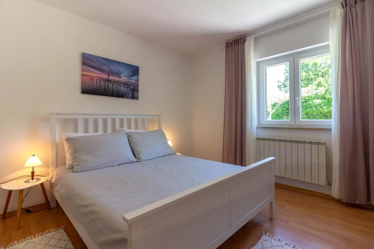 Beautiful Villa Morena With Private Swimming Pool Near Porec Basici