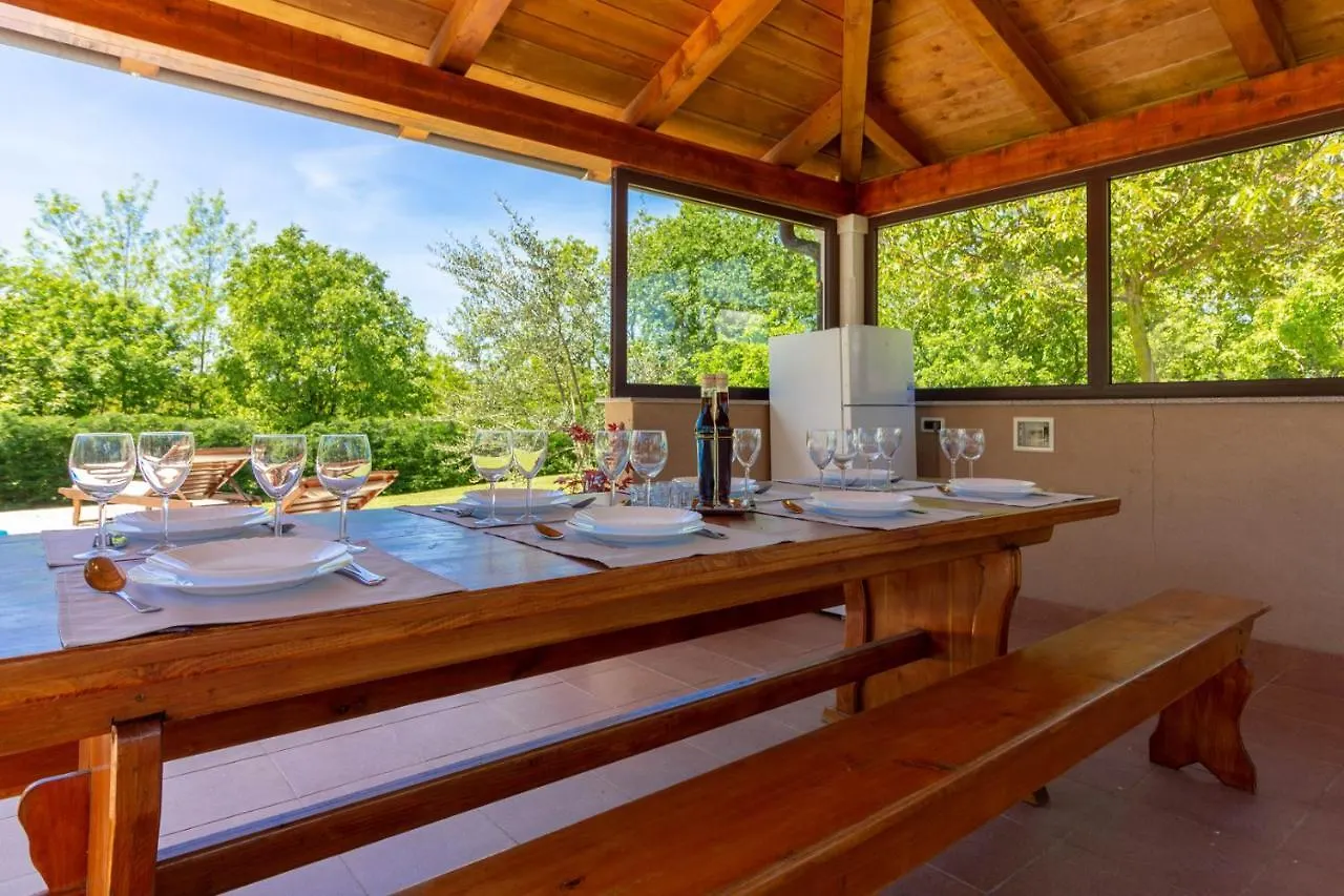 Beautiful Villa Morena With Private Swimming Pool Near Porec Basici